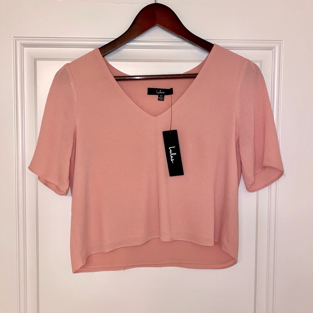 💗 NWT Lulu’s Dusty Pink V-Neck Crop Top (XS) 💗 - Picture 6 of 8